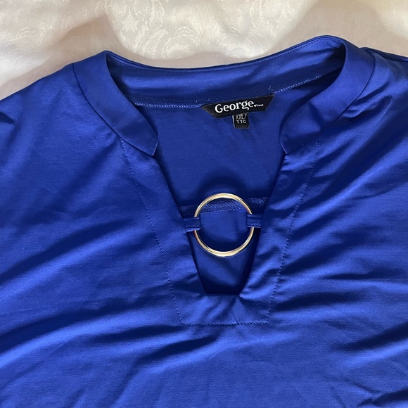 Women's Blue Sleeveless Top size xxl silver accent - Picture 2 of 6